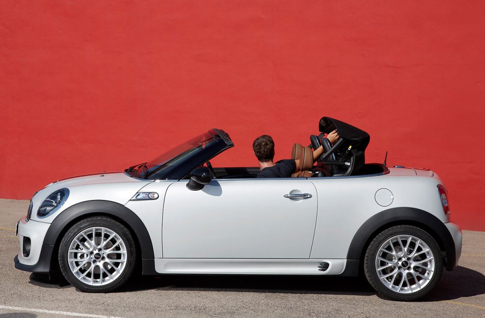 Au salon international de l'automobile de Francfort en 2009, Mini avait dévoilé les deux concepts Co...