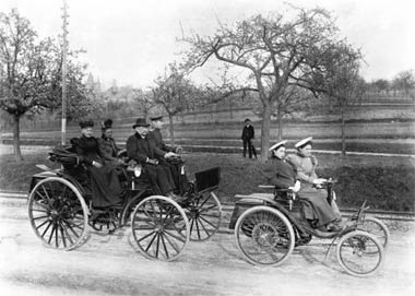 Benz Velocipede 1894
Karl Benz tait galement concern par l'volution des vlos