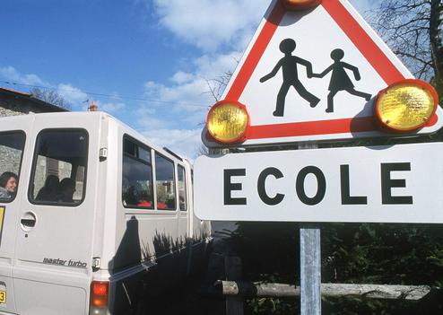 Un enfant oubli dans le bus scolaire !	