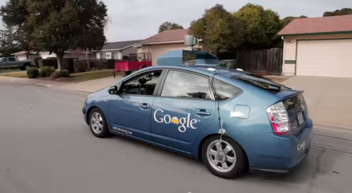 Google concrétise et avance de plus en plus sur son concept « Self-Driving car » c'est-à-dire la voi...