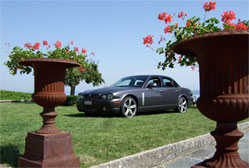 Jaguar XJR 4.2 V8
Comportement, confort, performances, grand luxe