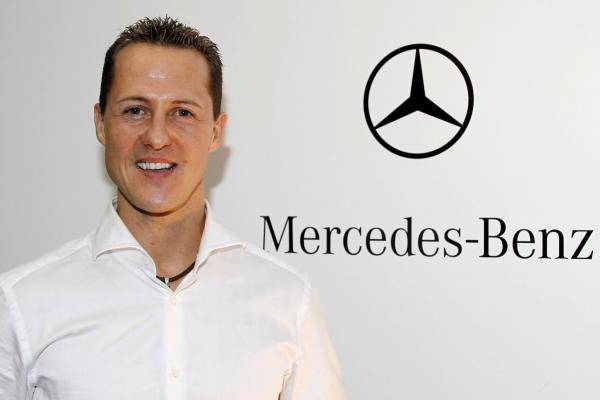 Après son rôle d'ambassadeur de Mercedes à travers le monde, Michael Schumacher va jouer un rôle de ...