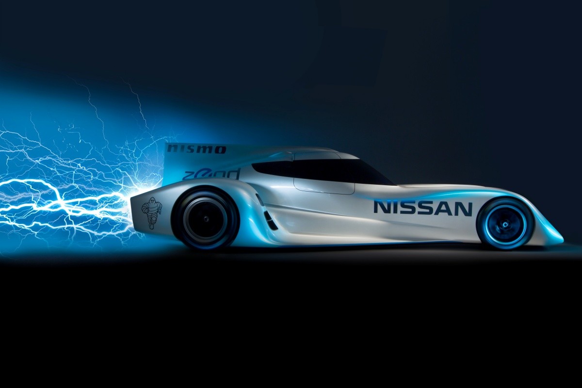 Dévoilée pour la première fois en juin dernier dans le cadre des 24 Heures du Mans, la Nissan ZEOD R...