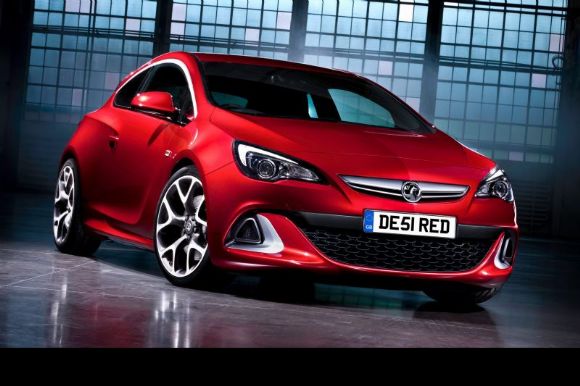 Cette semaine, Opel a dvoil en version Vauxhall (Opel Angleterre) sa nouvelle OPC.