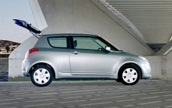 Premier modle de la nouvelle gamme Suzuki, la Swift a fait son entre sur le march europen en 2...