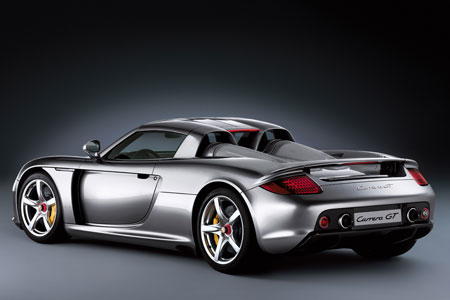 La retraite de la Porsche Carrera GT