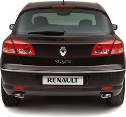 Renault VelSatis 2.2 dCi Expression 6 vitesses
 bord, la Vel Satis est magique de luminosit