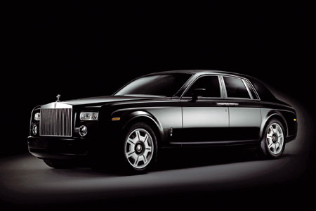 Rolls-Royce Phantom
A condition d'avoir un compte en banque en rapport