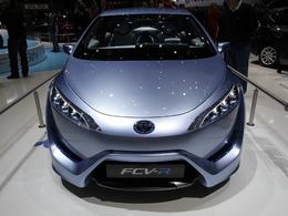 Toyota commercialisera sa FCV-R  l'horizon 2015