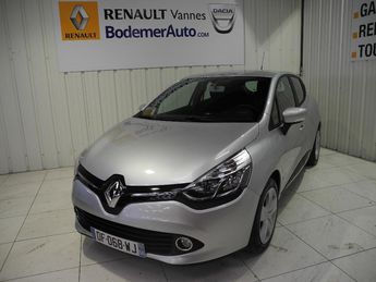  Voir détails -Renault Clio IV dCi 90 eco2 Zen à Vannes (56)
