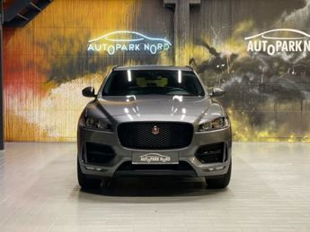  Voir détails -Jaguar F Pace Jaguar F-PACE R-Sport Aut. AWD~PANORAMA~ à Béziers (34)