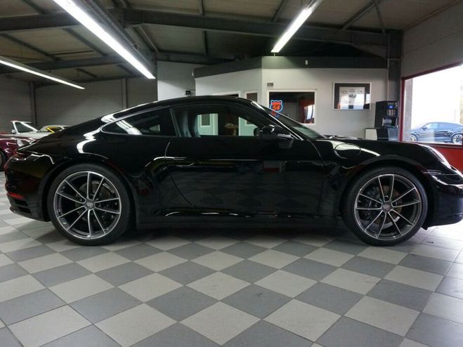 Porsche 992 Carrera 4 Coup * Garantie 12 mois Noir de 2021