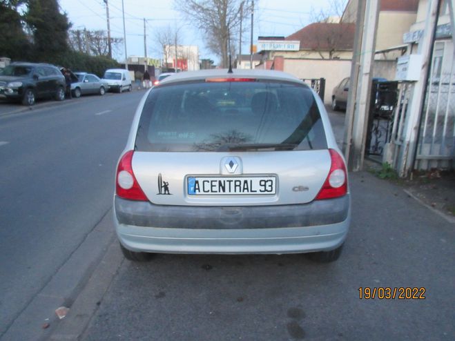 Renault Clio 1.2 16V 75CH EXTRÊME 5P GRIS F de 2002