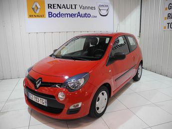  Voir détails -Renault Twingo II 1.5 dCi 75 eco2 Life à Vannes (56)