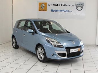  Voir détails -Renault Scenic III dCi 150 FAP Privilège Euro 5 A à Alençon (61)