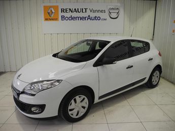  Voir détails -Renault Megane III SOCIETE DCI 110 FAP ECO2 AIR EURO 5 à Vannes (56)