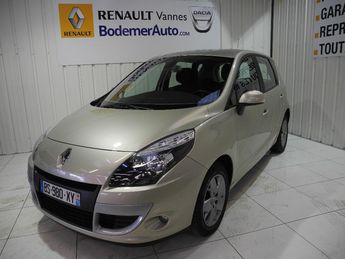  Voir détails -Renault Scenic III dCi 110 FAP eco2 Expression Euro 5 2 à Vannes (56)