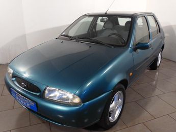  Voir détails -Ford Fiesta 1.8 D 60 à Brest (29)
