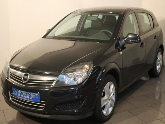 Opel Astra 1.6 CDTI 110 NOIR de 2011