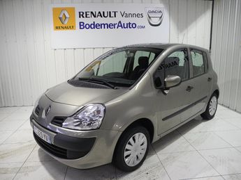  Voir détails -Renault Modus 1.5 dCi 75 eco2 Modus.Com Euro 5 à Vannes (56)