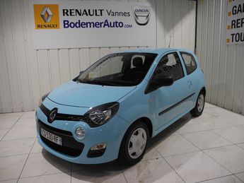  Voir détails -Renault Twingo II 1.2 LEV 16v 75 eco2 Authentique Euro  à Vannes (56)