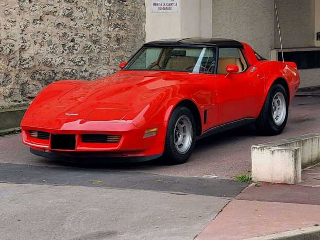 Chevrolet Corvette C3 rouge de 1980