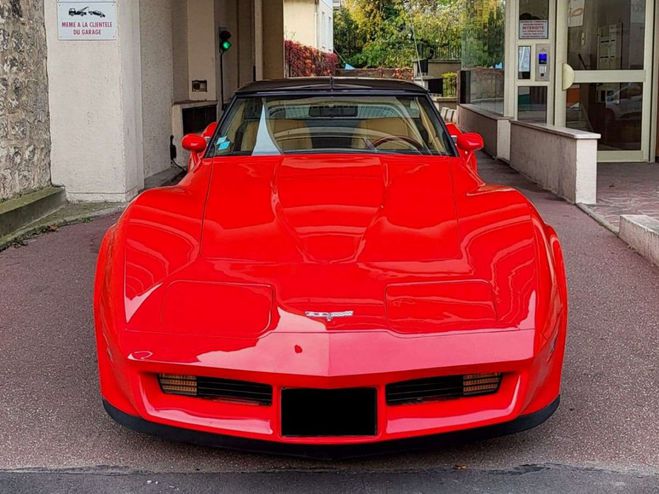Chevrolet Corvette C3 rouge de 1980