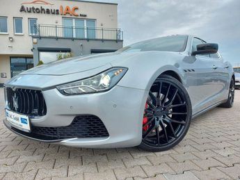  Voir détails -Maserati Ghibli 3.0 V6 S Q4 / Garantie 12 mois à Sommires (30)