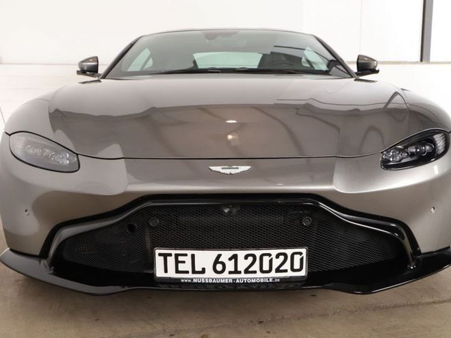Aston martin V8 Vantage Aston Martin V8 New Vantage 510 360° LED Gris Tungsten de 2019
