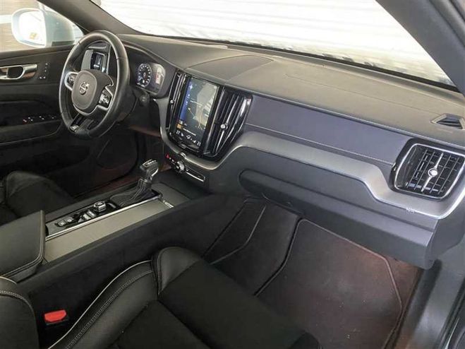 Volvo XC60 D5 8AWD R-Design Geatronic Gris Mtallis de 2018