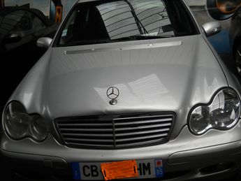  Voir détails -Mercedes 200 200cdi à Argenteuil (95)