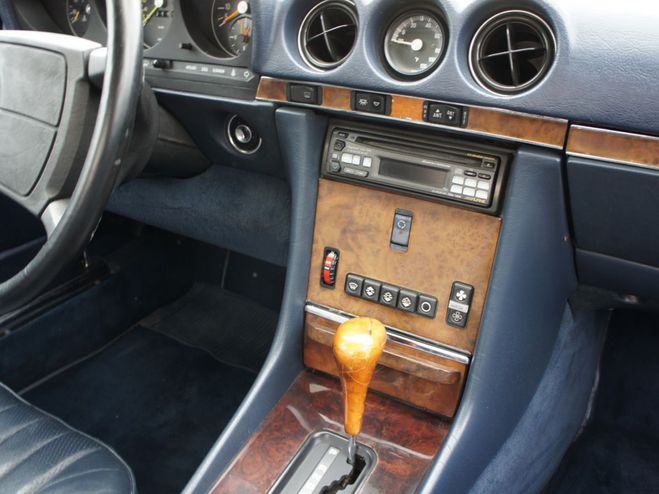 Mercedes 560 SL V8 CABRIOLET Argent Metallise de 1987