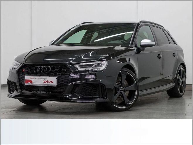 Audi RS3 Sportback / Toit pano / Matrix / Garanti noir de 2018
