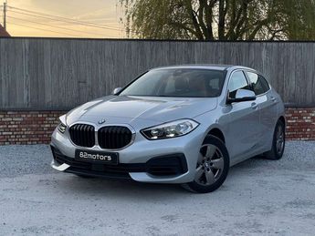  Voir détails -BMW Serie 1 118 118i Aut. / 12-2019 / benzine / carp à Meulebeke (87)