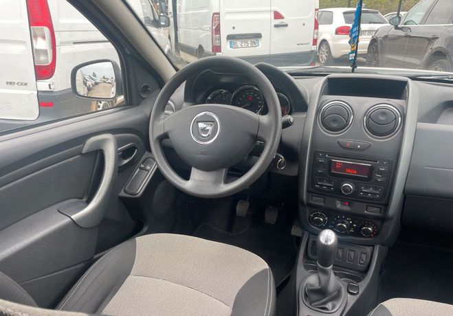 Dacia Duster 1.6 essence 105cv   de 2015