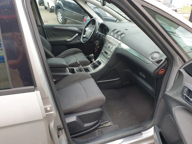 Ford S Max 1.8 TDCI 125CH TITANIUM 7 PLACES GRIS C de 2007