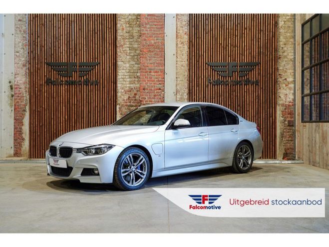 BMW Serie 3 330 e - PHEV - M-Sport - NAVI - HUD - LE Gris de 2017