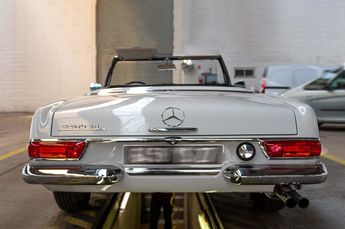  Voir détails -Mercedes 230 Pagode SL de 1965 à Bernay (27)