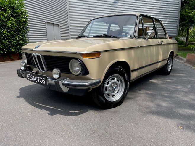 BMW 1602 MOTEUR DE 2002 Beige de 1973