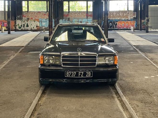 Mercedes 190 Mercedes 2.5 16S Noir de 1991
