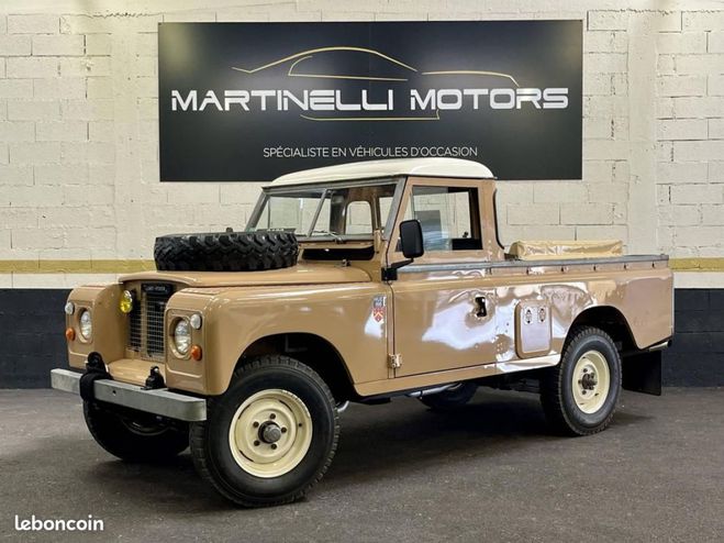 Land rover Defender Land Rover 109 SERIE 3 Beige de 1974