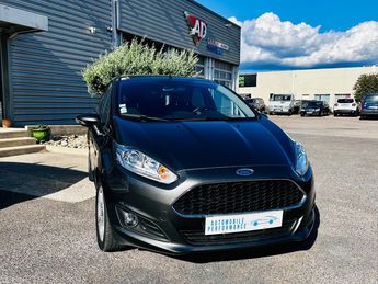  Voir détails -Ford Fiesta 1.25 82 Titanium à Saint-Laurent-de-la-Salanque (66)