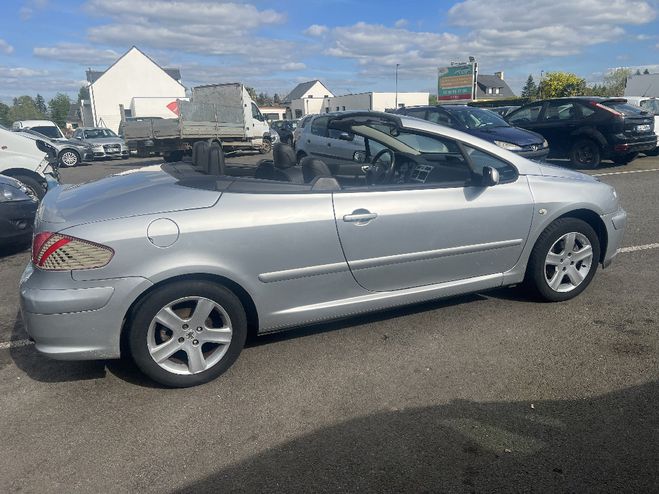 Peugeot 307  CC 1.6e 16V 110ch Sport GRIS de 2005