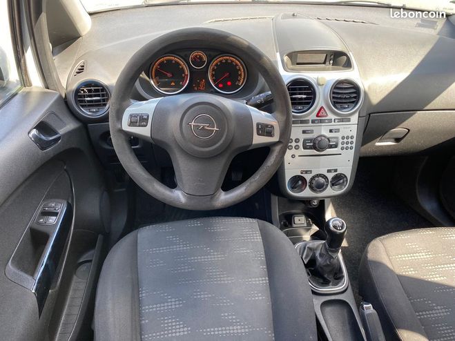 Opel Corsa IV (2) 1.3 CDTi 75 Color S&S 5P Blanc de 2011