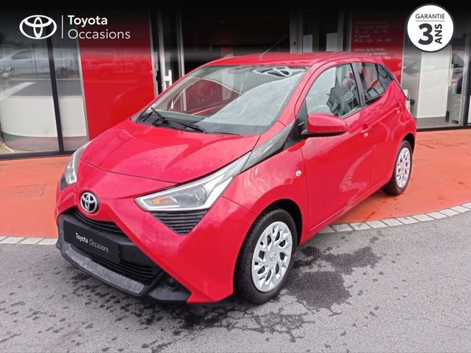 Toyota Aygo 1.0 VVT-i 72ch x-play 5p MY21 Rouge Chilien de 2020