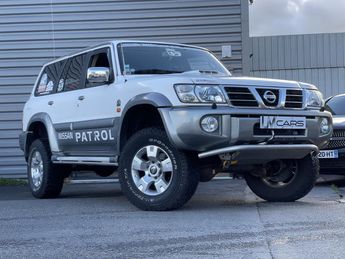  Voir détails -Nissan Patrol Y61 GR 4.8 245cv BVA à Châteaubernard (16)
