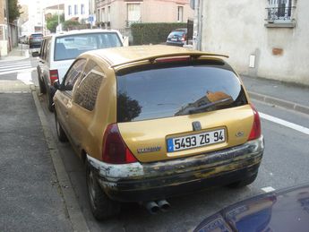  Voir détails -Renault Clio 2  D à  Le Perreux-sur-Marne (94)