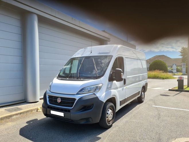 Fiat Ducato 3.0PACK PRO NAV 2.0 MULTIJET 115 Blanc de 2018