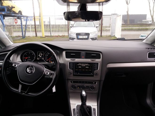 Volkswagen Golf VII CONFORT line tdi  FAIBLE KM Noir de 2017
