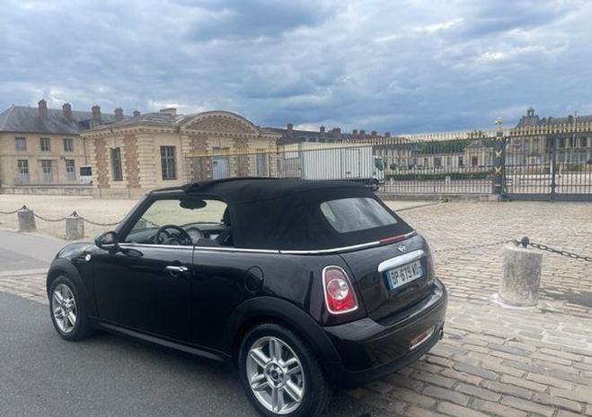 Mini Cabrio CABRIOLET 1.6 122 COOPER PACK RED HOT CH noir metal de 2011